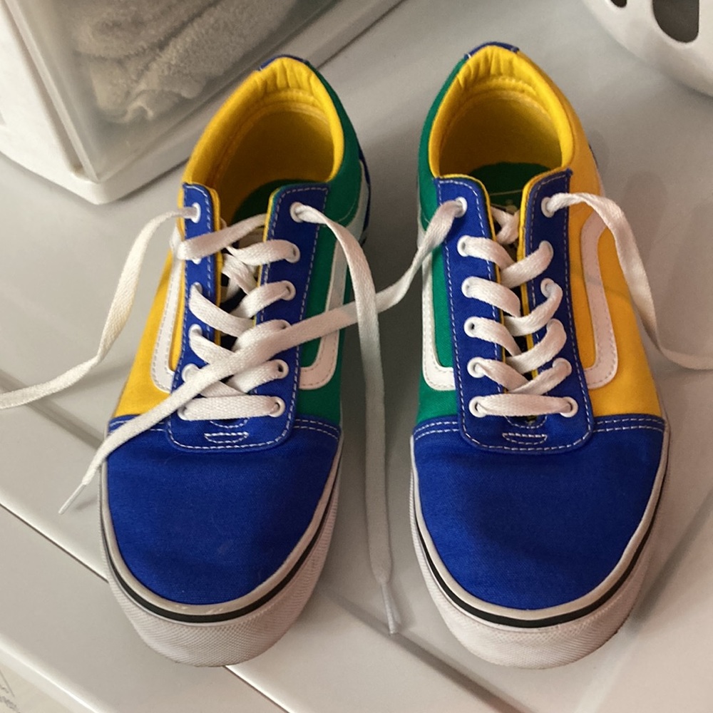 Ward Boys vans size yt(youth)7, 8 1/2 -9in women’s